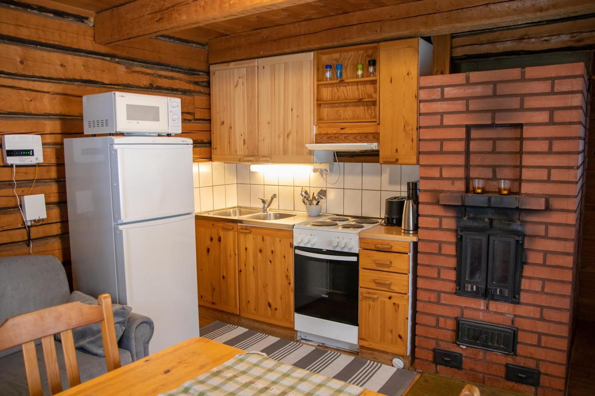 Maekelaen Lomatuvat Bed And Breakfast Korkeakoski  Exterior photo